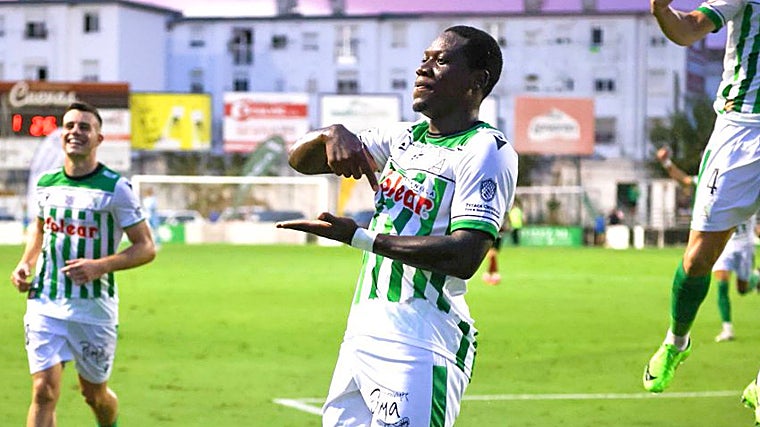 Paquito Mwepu puede volver al Atlético Sanluqueño.