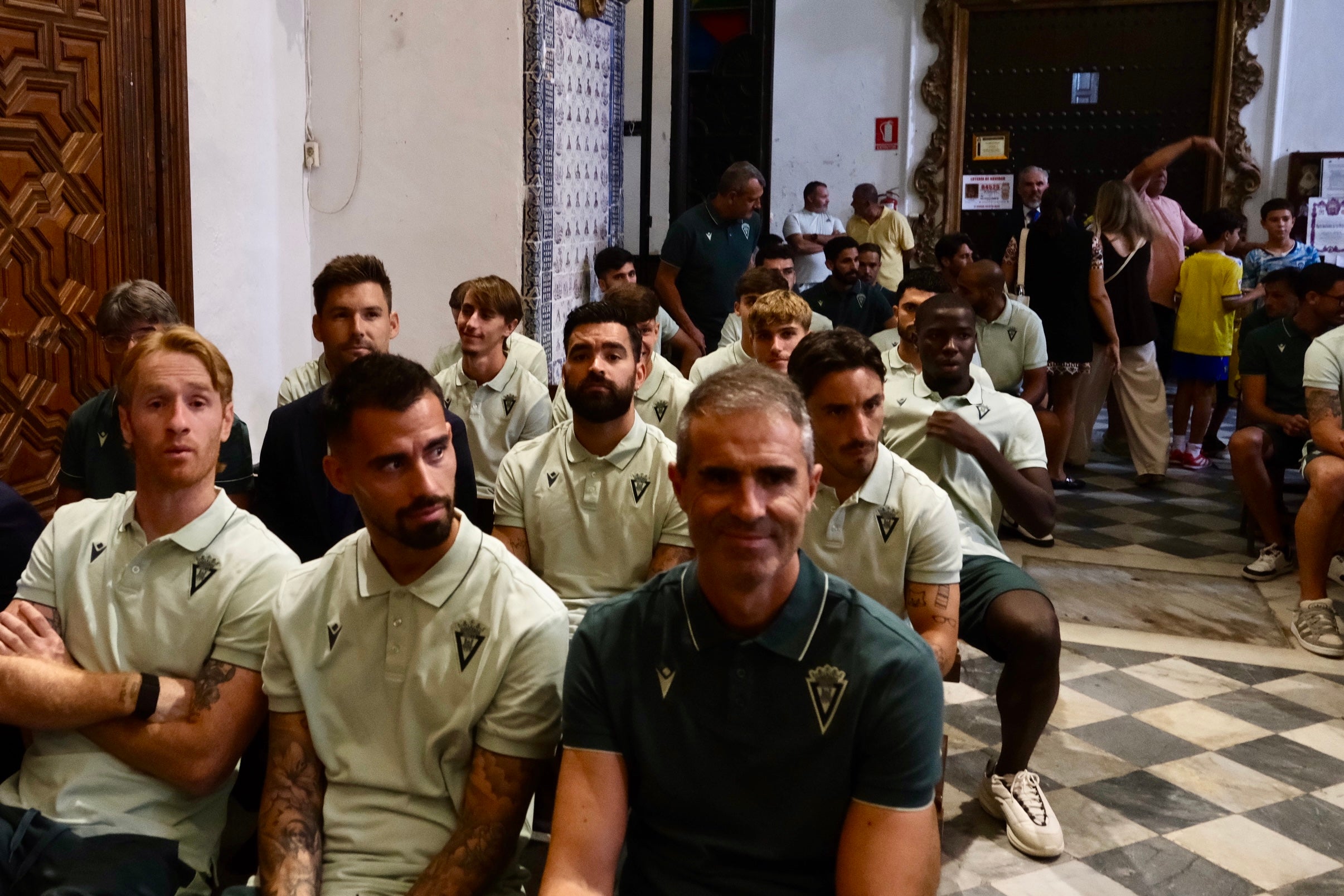 Las imágenes de la visita del Cádiz CF a la Patrona