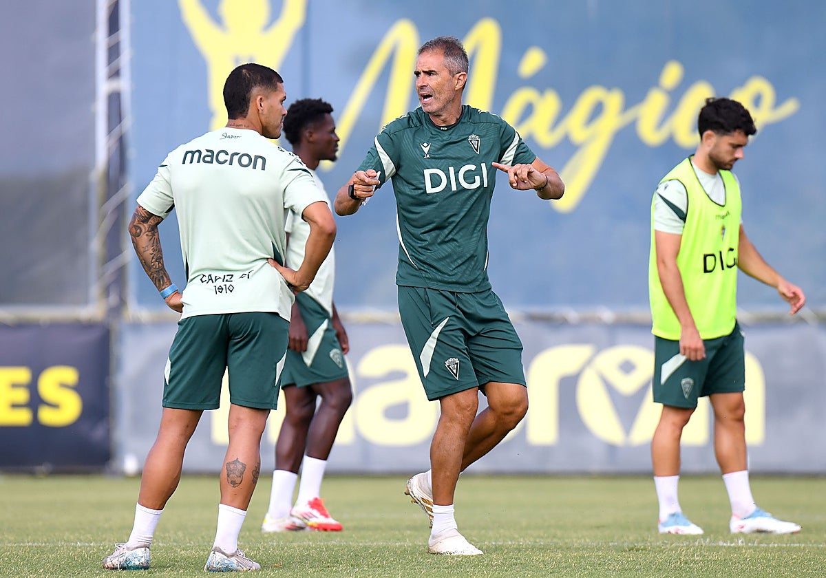 Gaizka Garitano, en un entrenamiento.