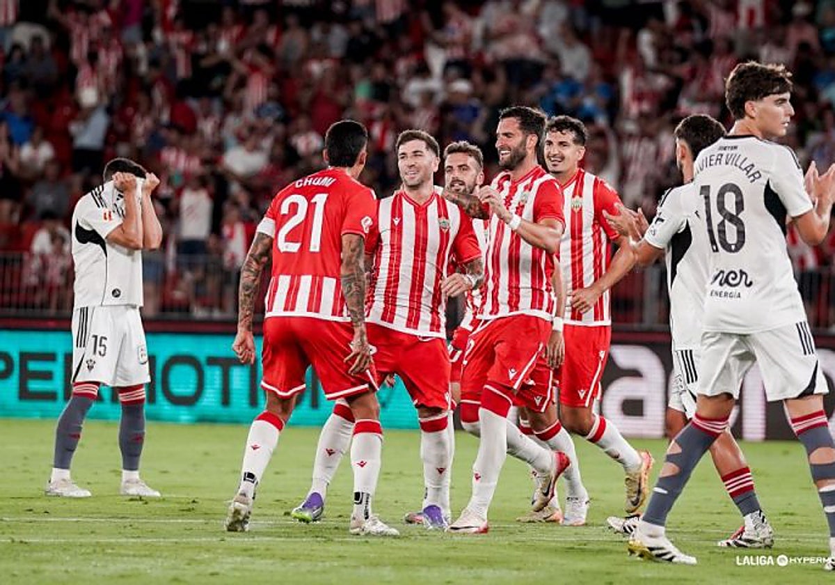 El Albacete empató a cuatro en la primera jornada ante el Almería en el Juegos Mediterráneos.