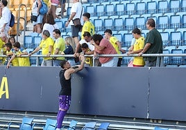 El curioso método empleado por el Cádiz para fichar a Víctor Aznar