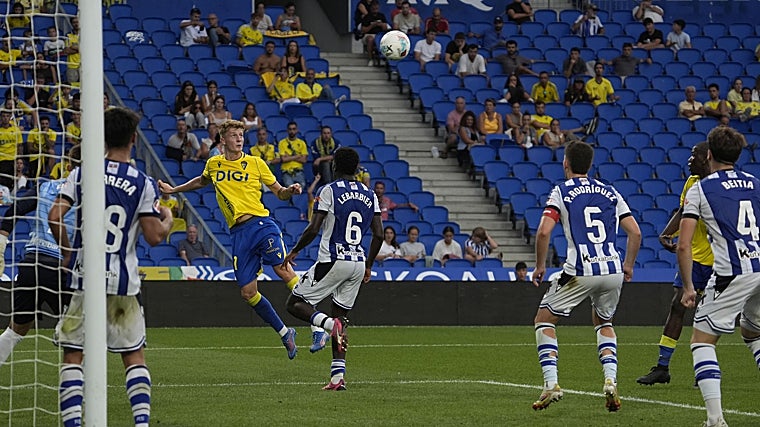 Pelayo Fernández disputó los 90 minutos en su estreno como jugador del Cádiz CF.