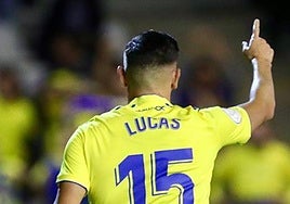 Lucas Pérez no se olvida de Primera, la categoría que abandonó cuando jugaba en el Cádiz CF