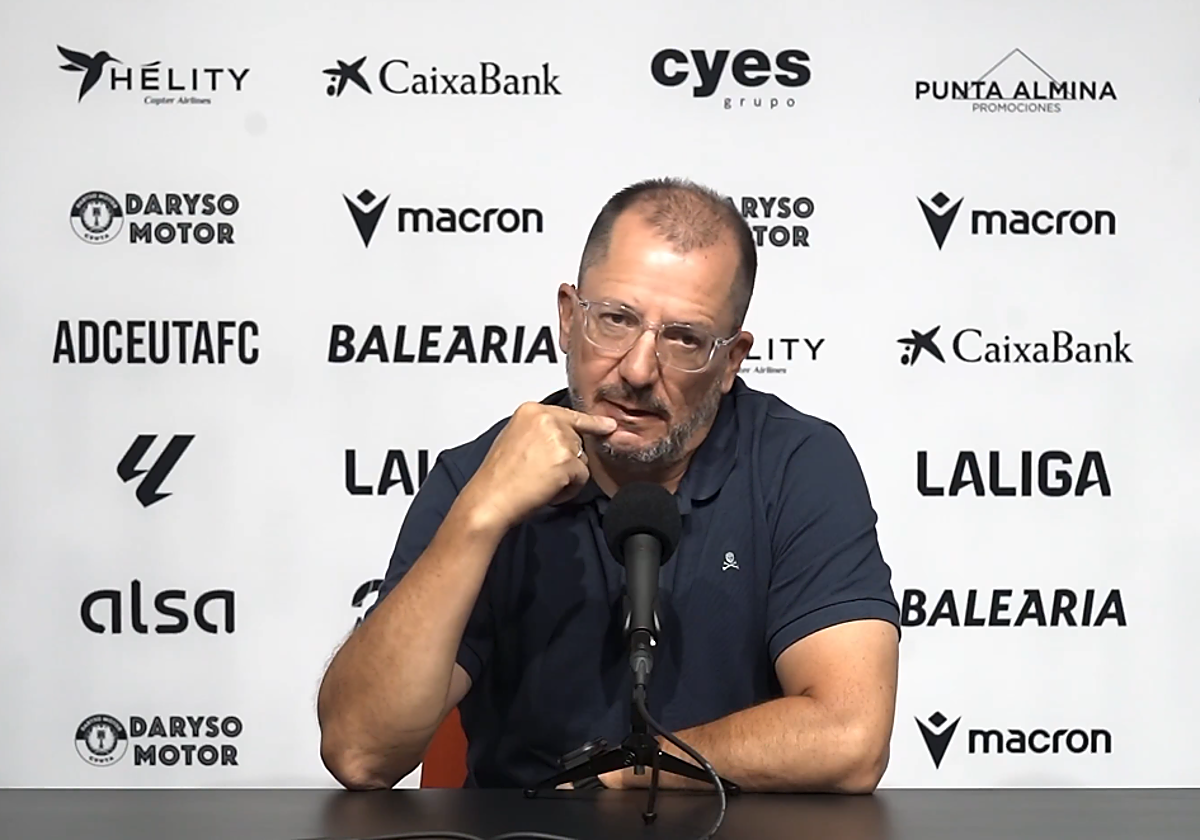 José Juan Romero, en la rueda de prensa previa al encuentro