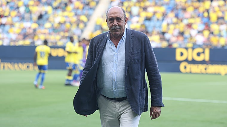 Carmelo Navarro, un mito del Cádiz CF.