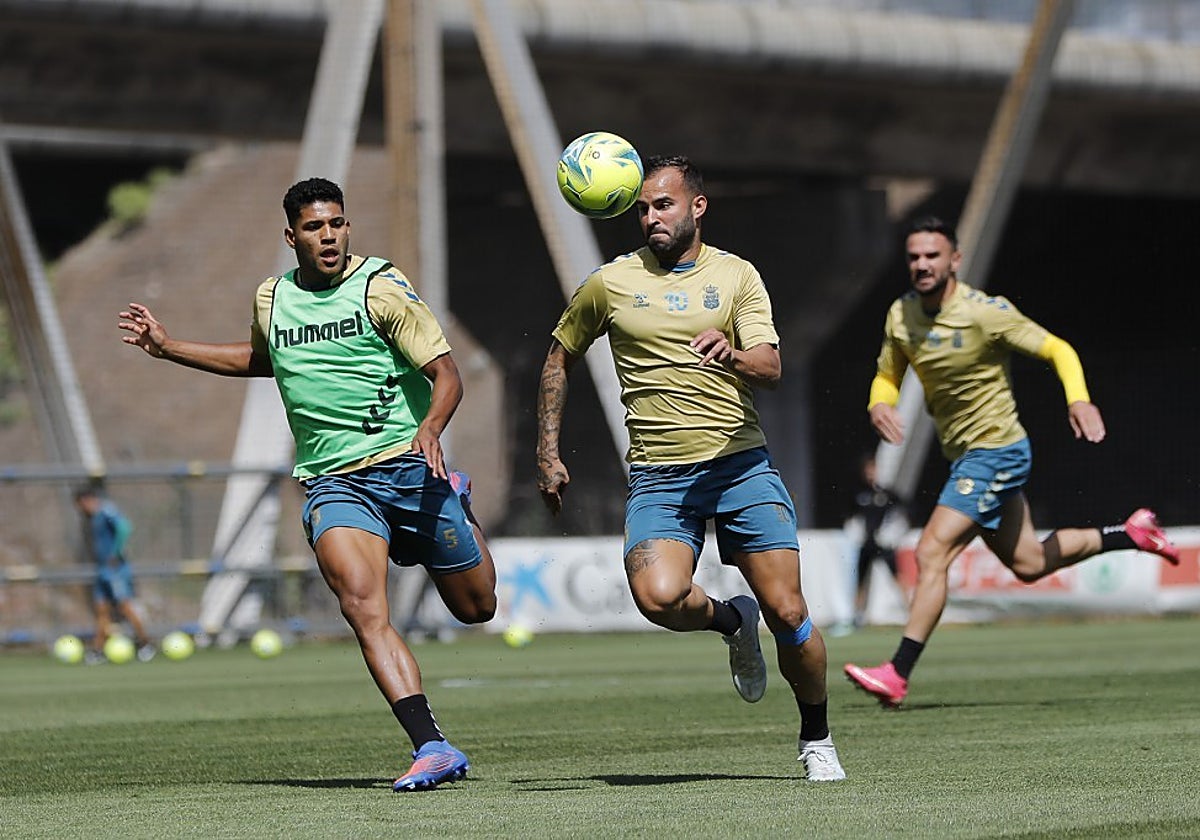 Jesé, en un entrenamiento del equipo insular.