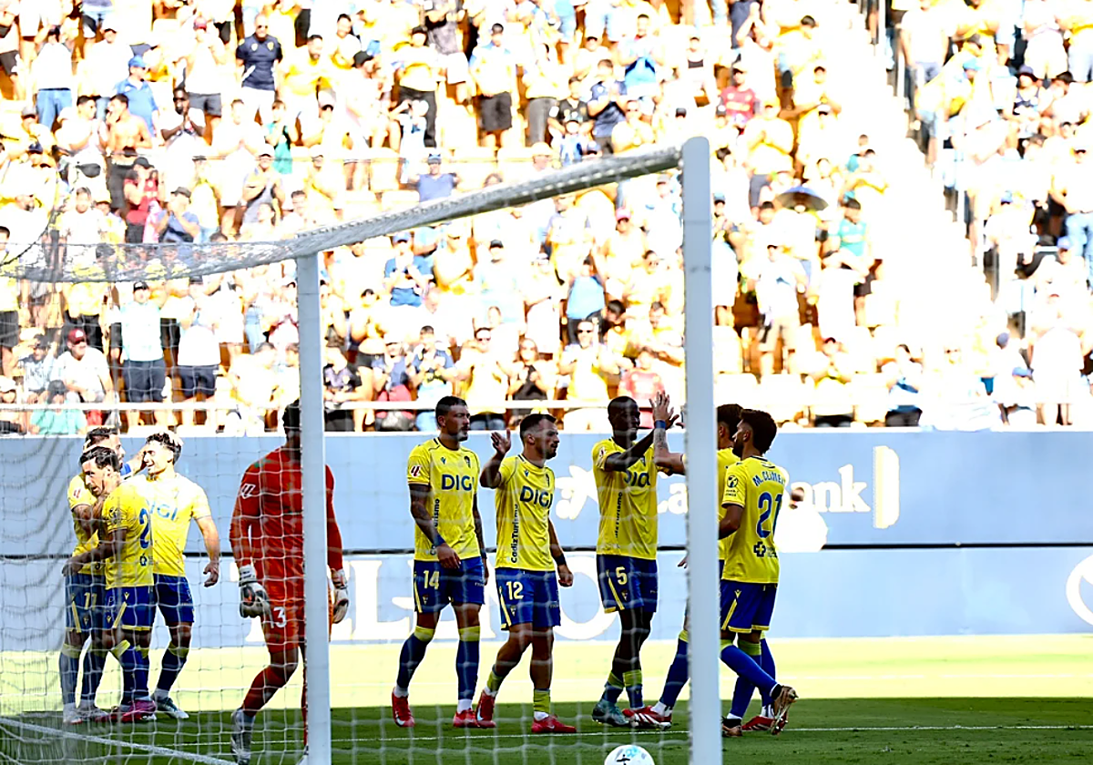 Las estadísticas de Las Palmas - Cádiz