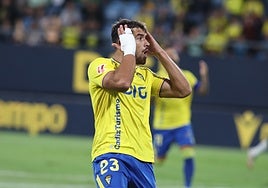 Álvaro García Pascual, la gran duda del Cádiz CF en Los Cármenes