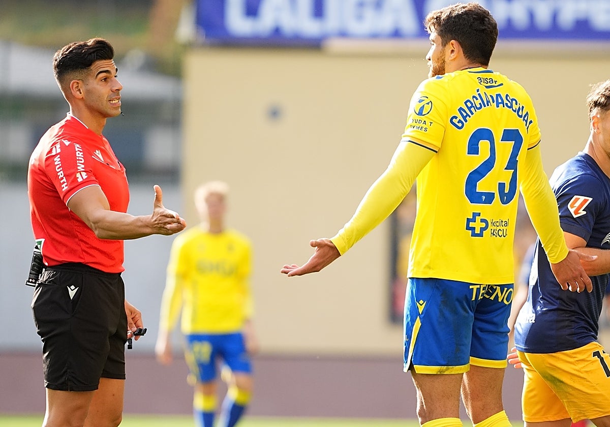 Álvaro García Pascual, delantero del Cádiz CF.