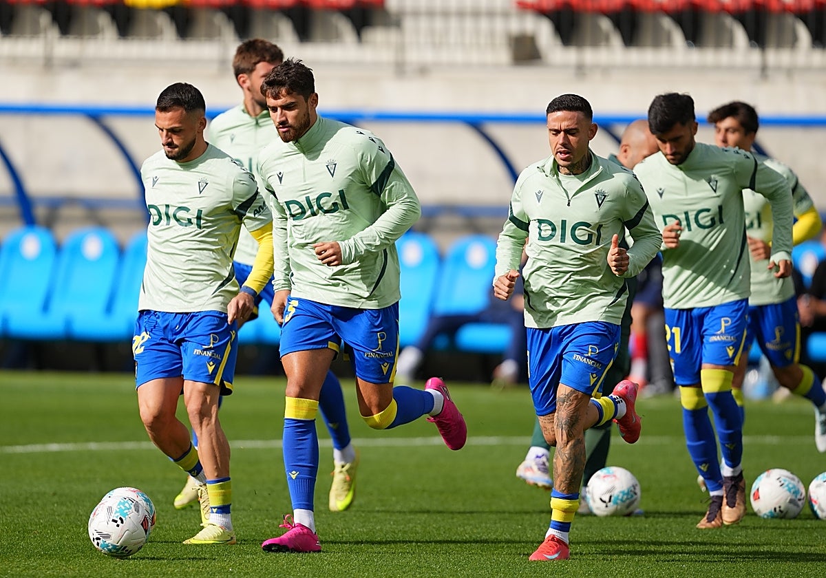 Los titulares en Andorra, calentando.