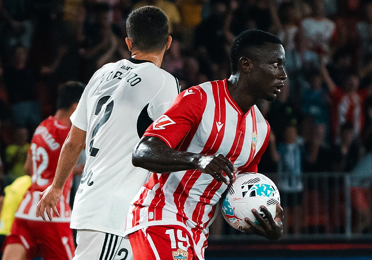 Patrick Soko, extremo del Almería.