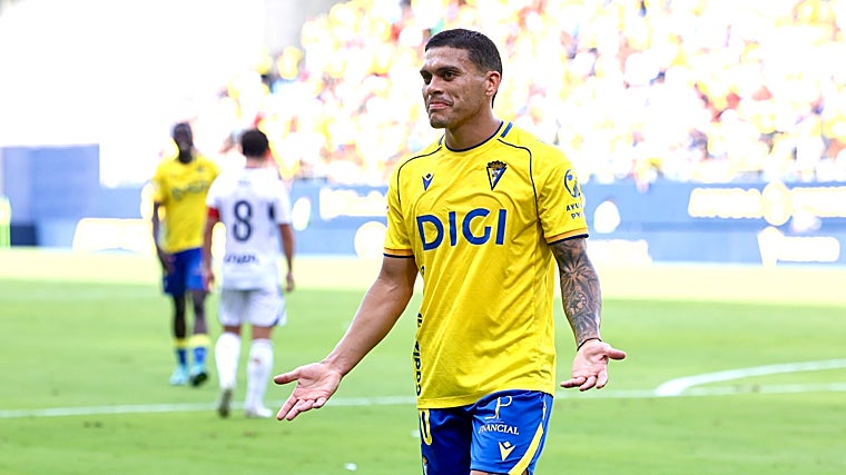 El Cádiz CF necesita mucho más a Brian Ocampo.