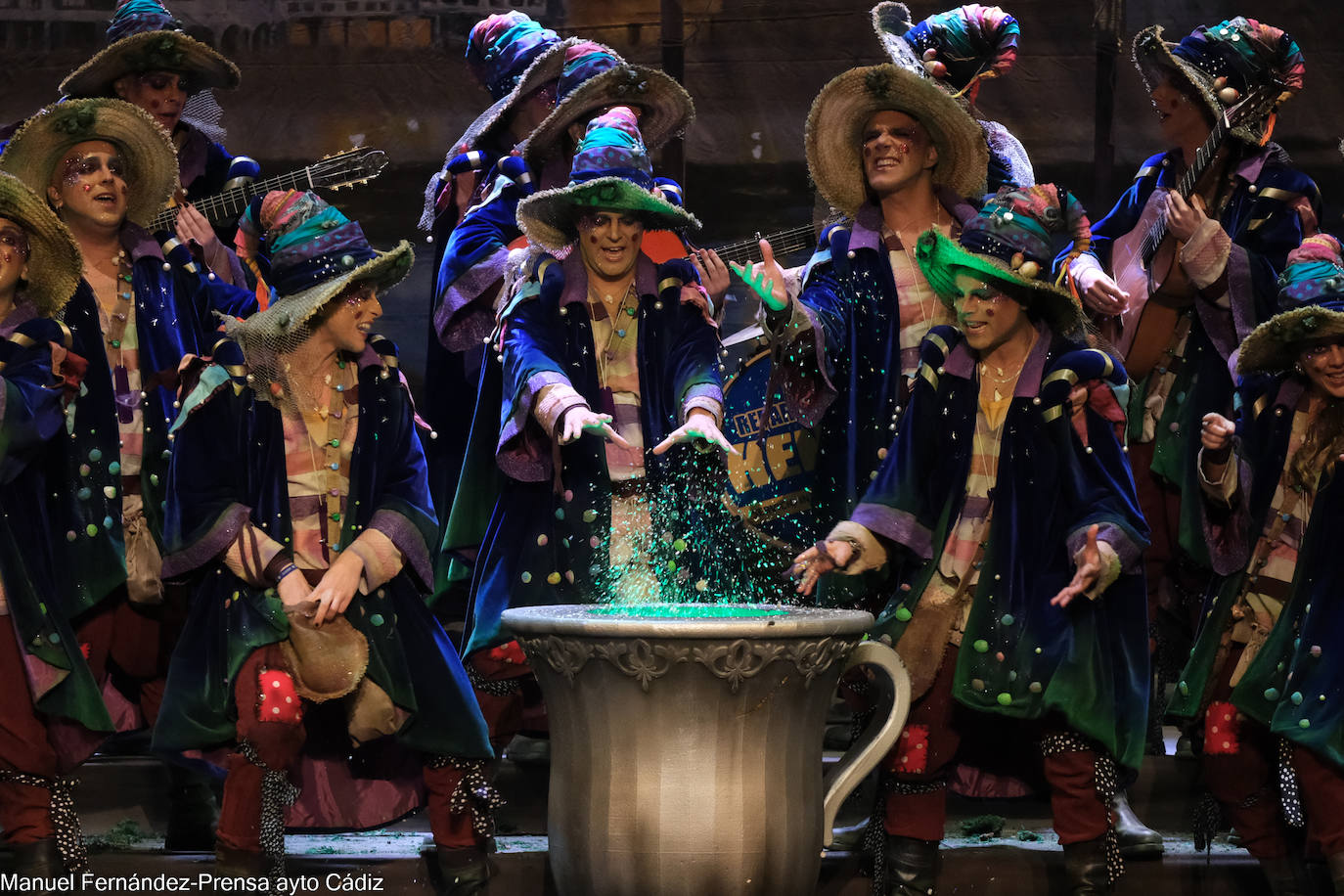 Fotos: Comparsa &#039;El embrujo de Cádiz&#039;