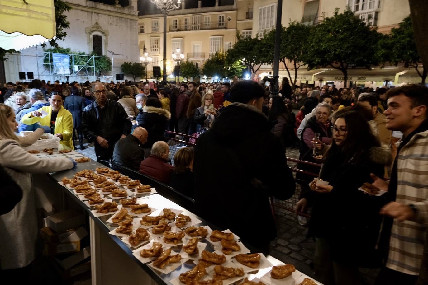 Fotos: Así ha sido la Pestiñada en Cádiz