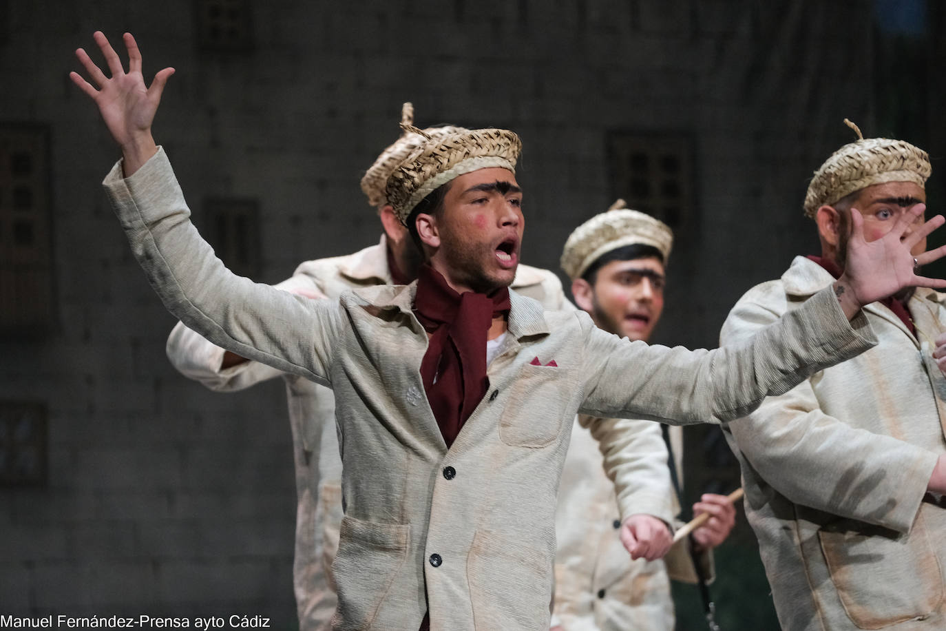 Fotos: Chirigota &#039;Çembrando coplah la comparça del pueblo&#039;