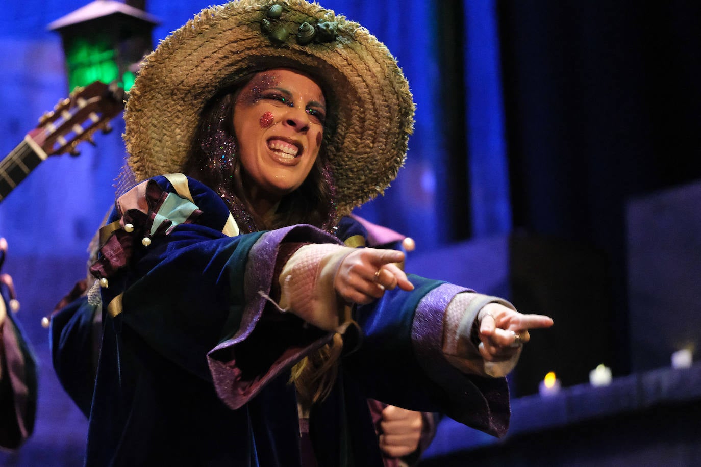 Fotos: Comparsa &#039;El embrujo de Cádiz&#039;