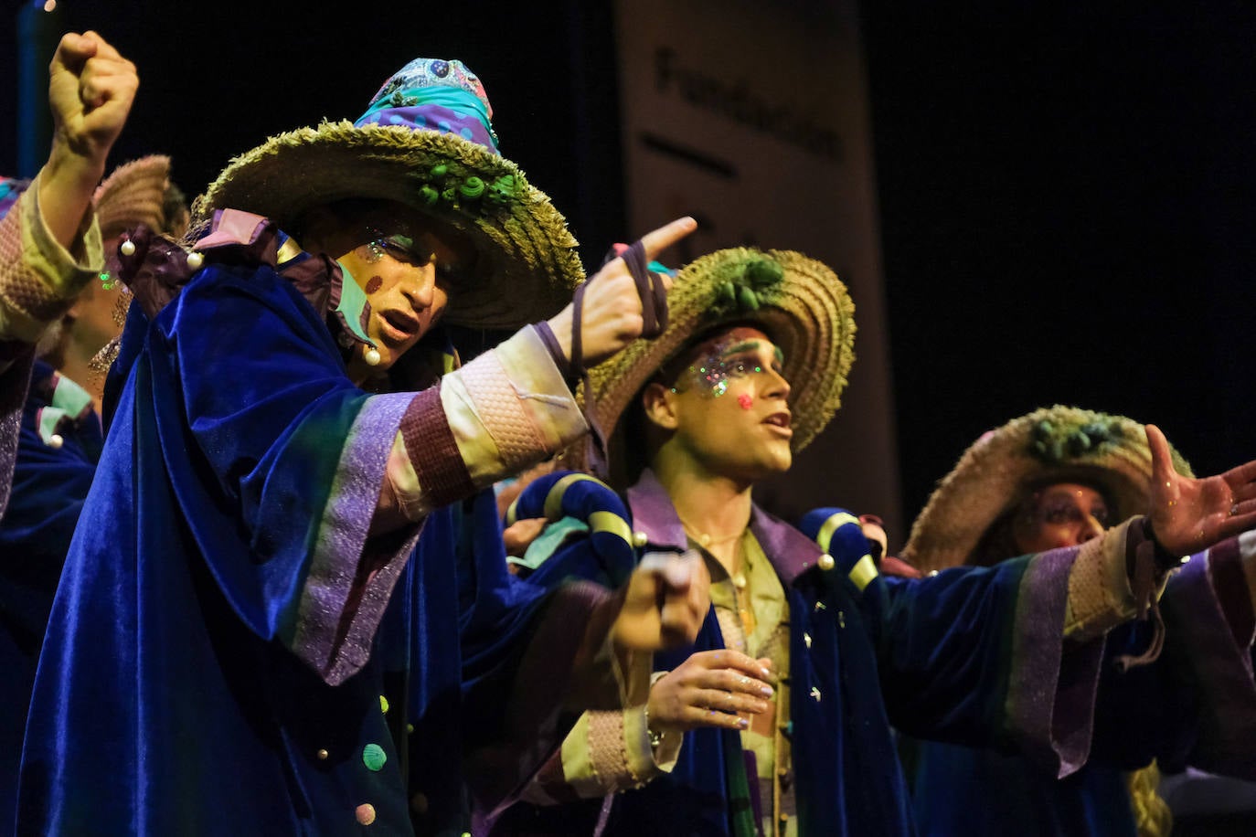 Fotos: Comparsa &#039;El embrujo de Cádiz&#039;