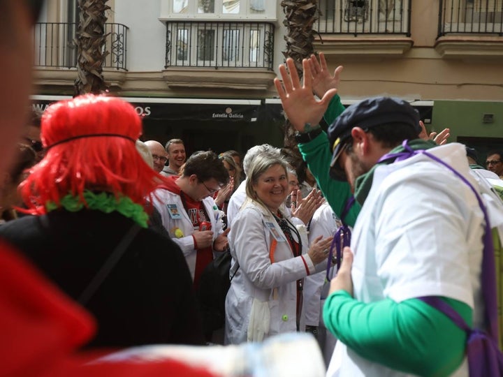 Fotos: Y Cádiz ya vive el Carnaval en la calle