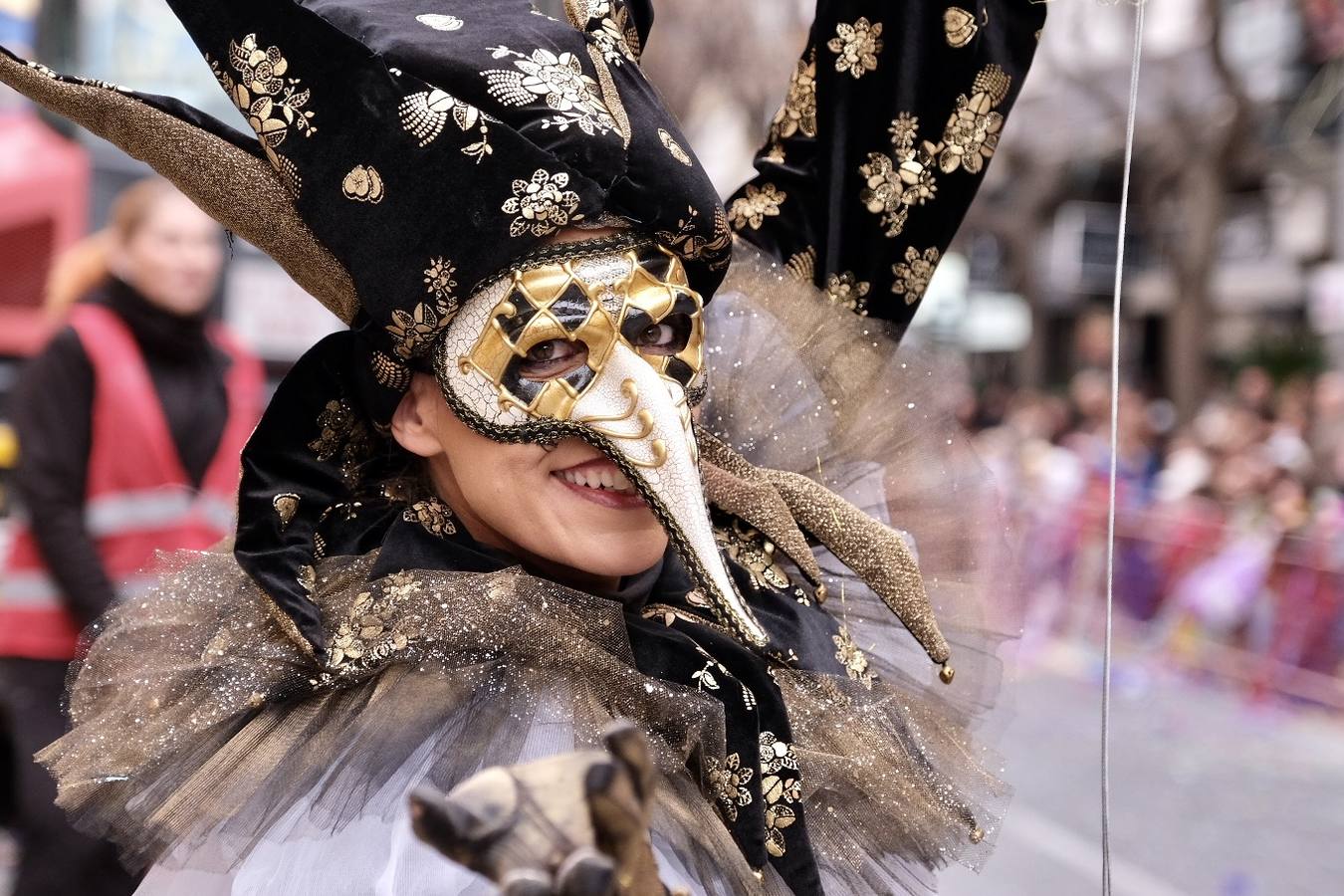 Fotos: las mejores imágenes de la Cabalgata Magna del Carnaval de Cádiz