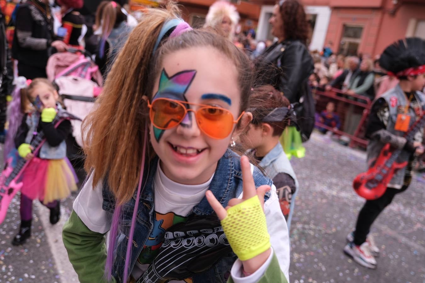 Fotos: las mejores imágenes de la Cabalgata Magna del Carnaval de Cádiz