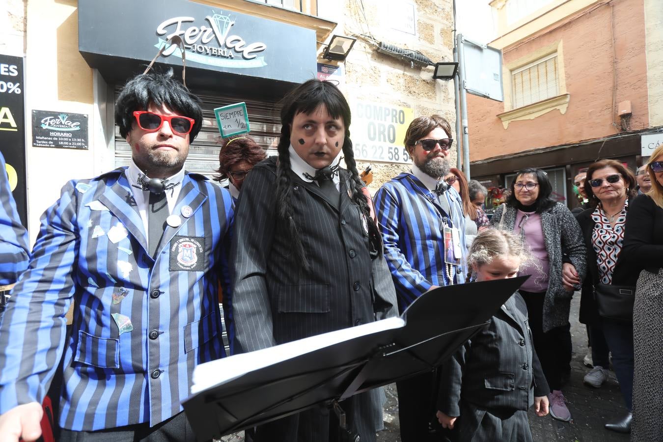 Fotos: el domingo de coros en imágenes; Cádiz sigue de Carnaval