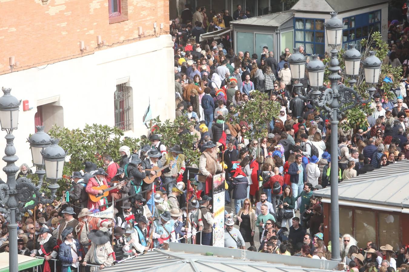 Fotos: el domingo de coros en imágenes; Cádiz sigue de Carnaval
