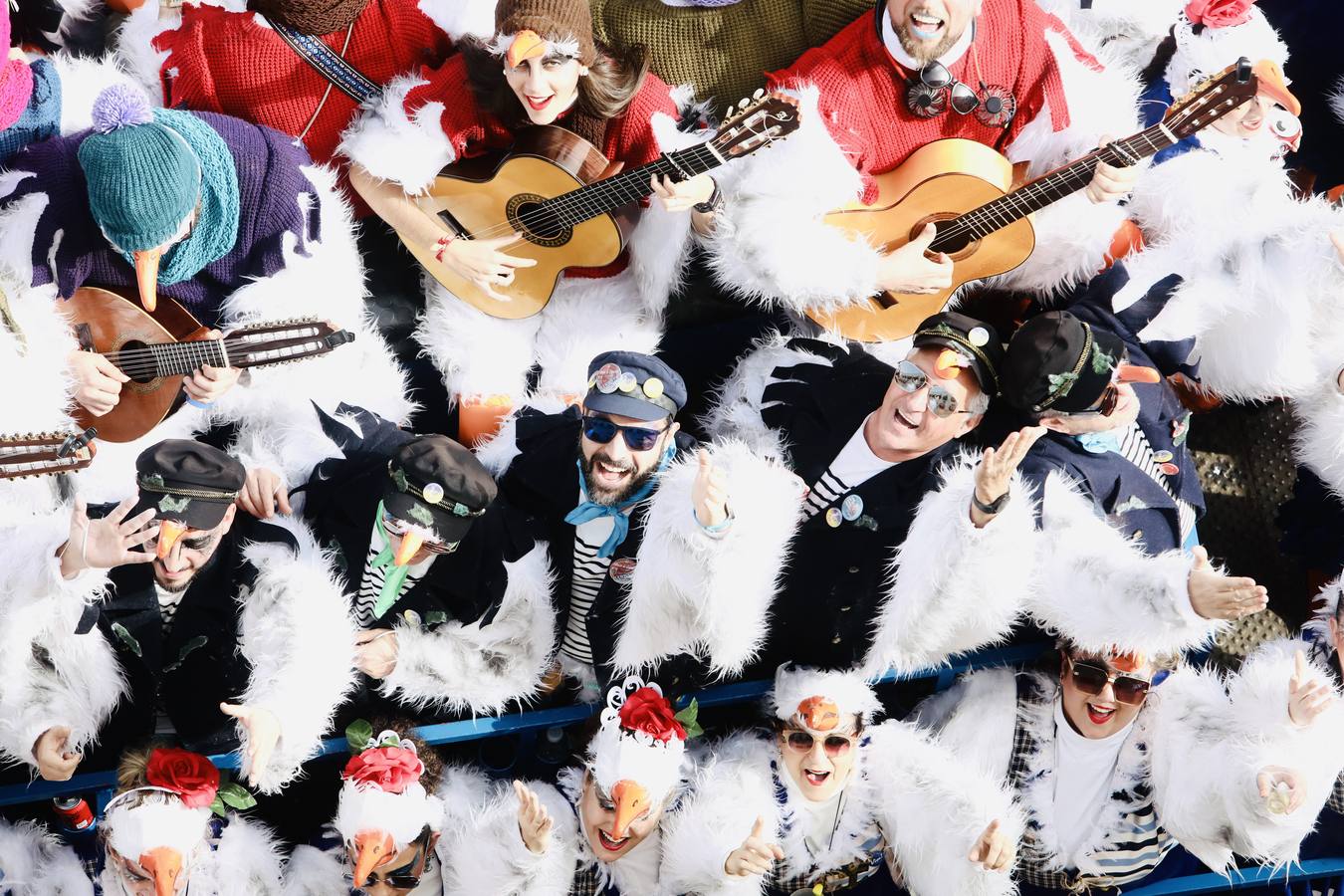 Fotos: el domingo de coros en imágenes; Cádiz sigue de Carnaval
