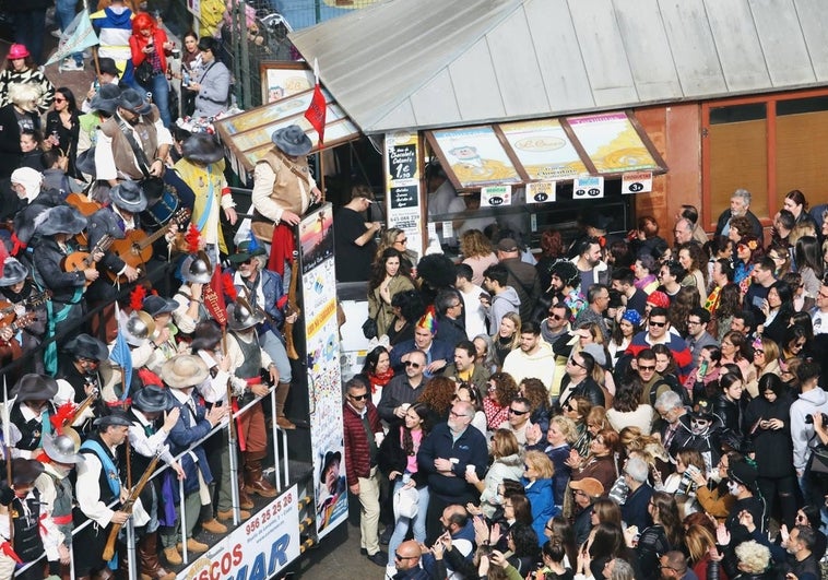 Fotos: el domingo de coros en imágenes; Cádiz sigue de Carnaval