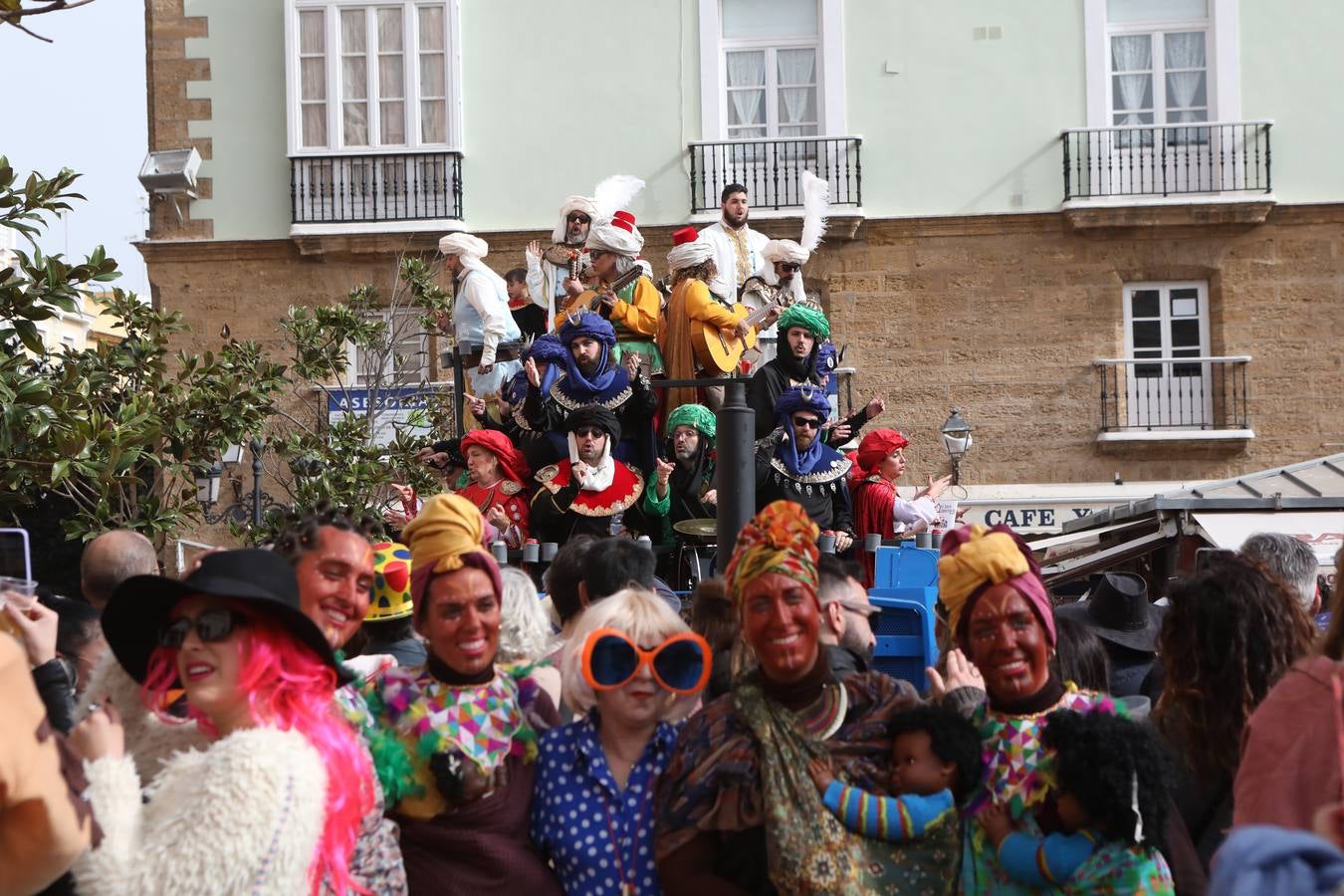 Fotos: el domingo de coros en imágenes; Cádiz sigue de Carnaval