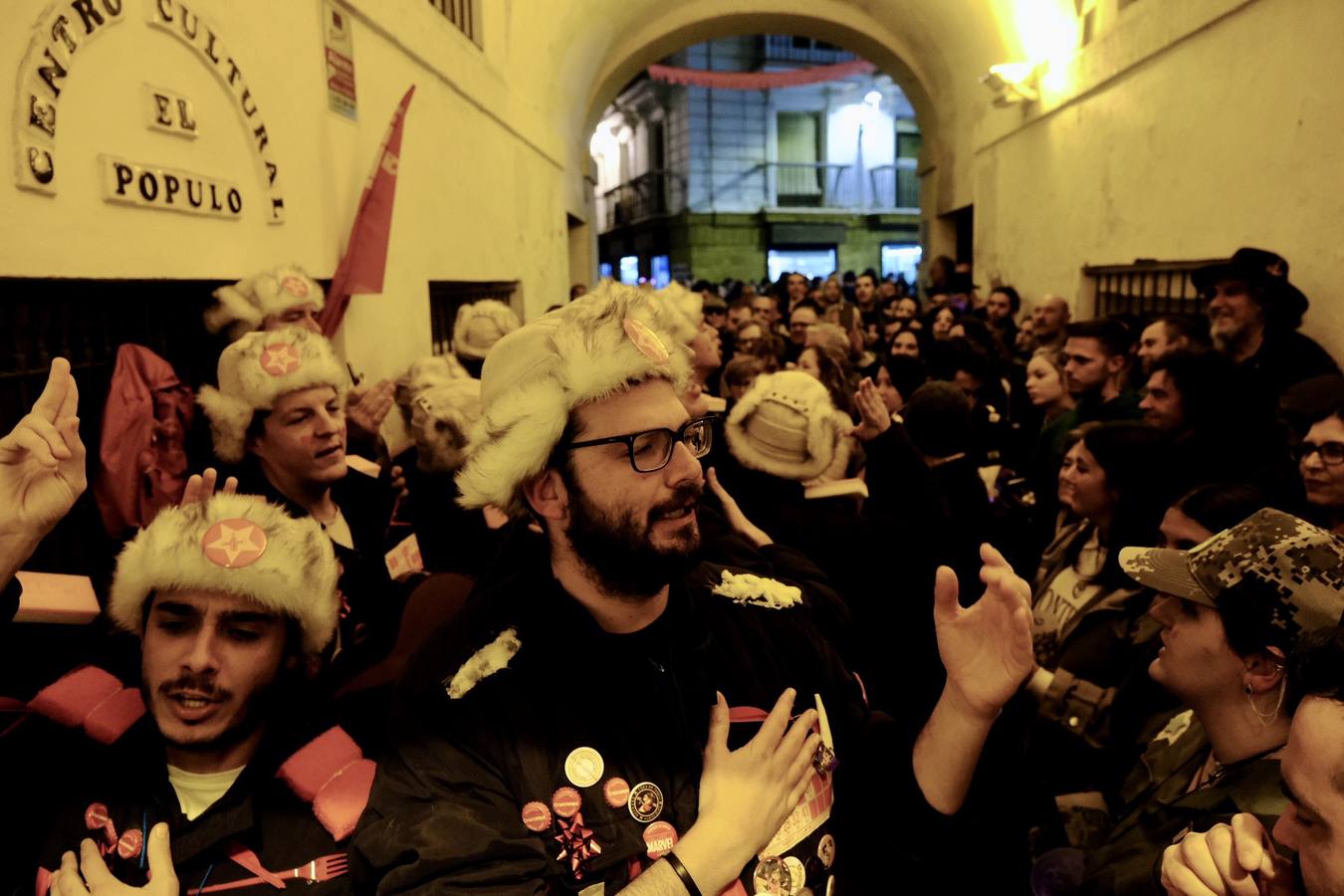 Las imágenes del Miércoles de Carnaval en Cádiz