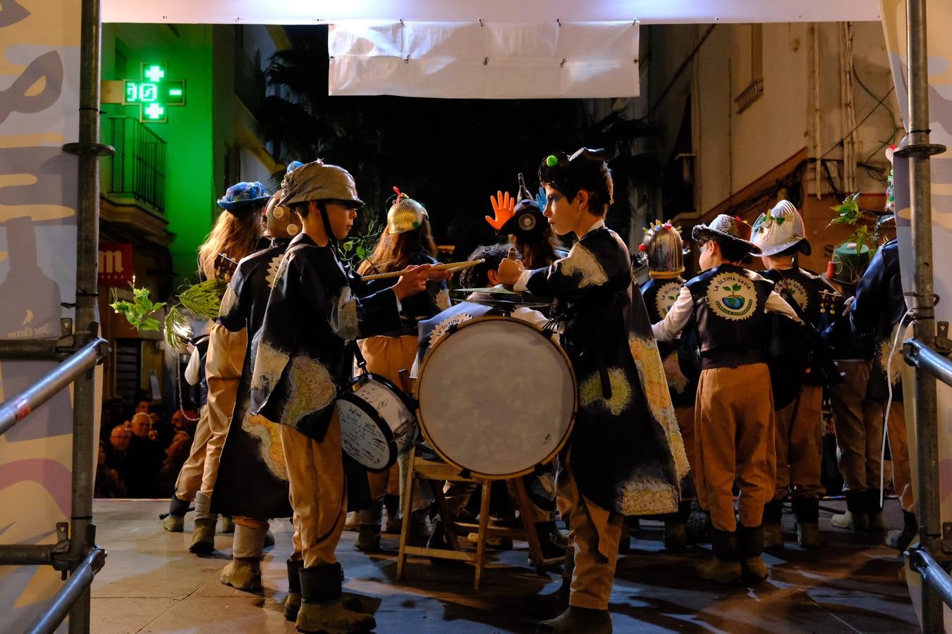 Las imágenes del Miércoles de Carnaval en Cádiz