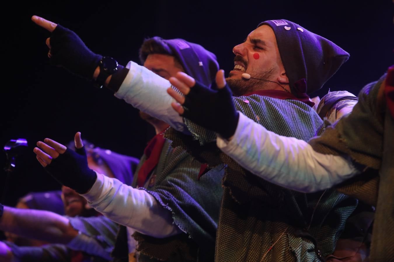 Fotos: ...Y llegó el final del Carnaval de Cádiz con la quema de la Bruja Piti