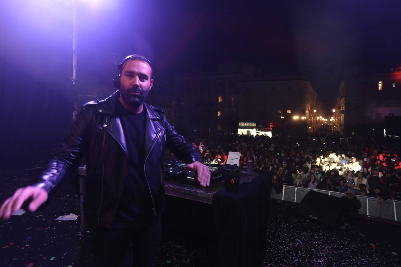 Fotos: ...Y llegó el final del Carnaval de Cádiz con la quema de la Bruja Piti