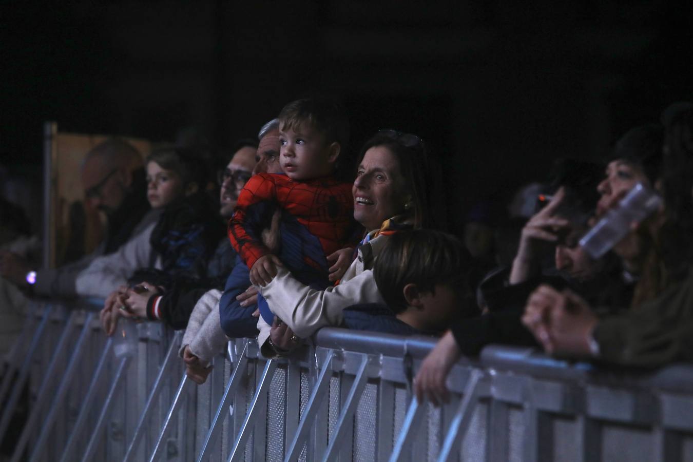 Fotos: ...Y llegó el final del Carnaval de Cádiz con la quema de la Bruja Piti