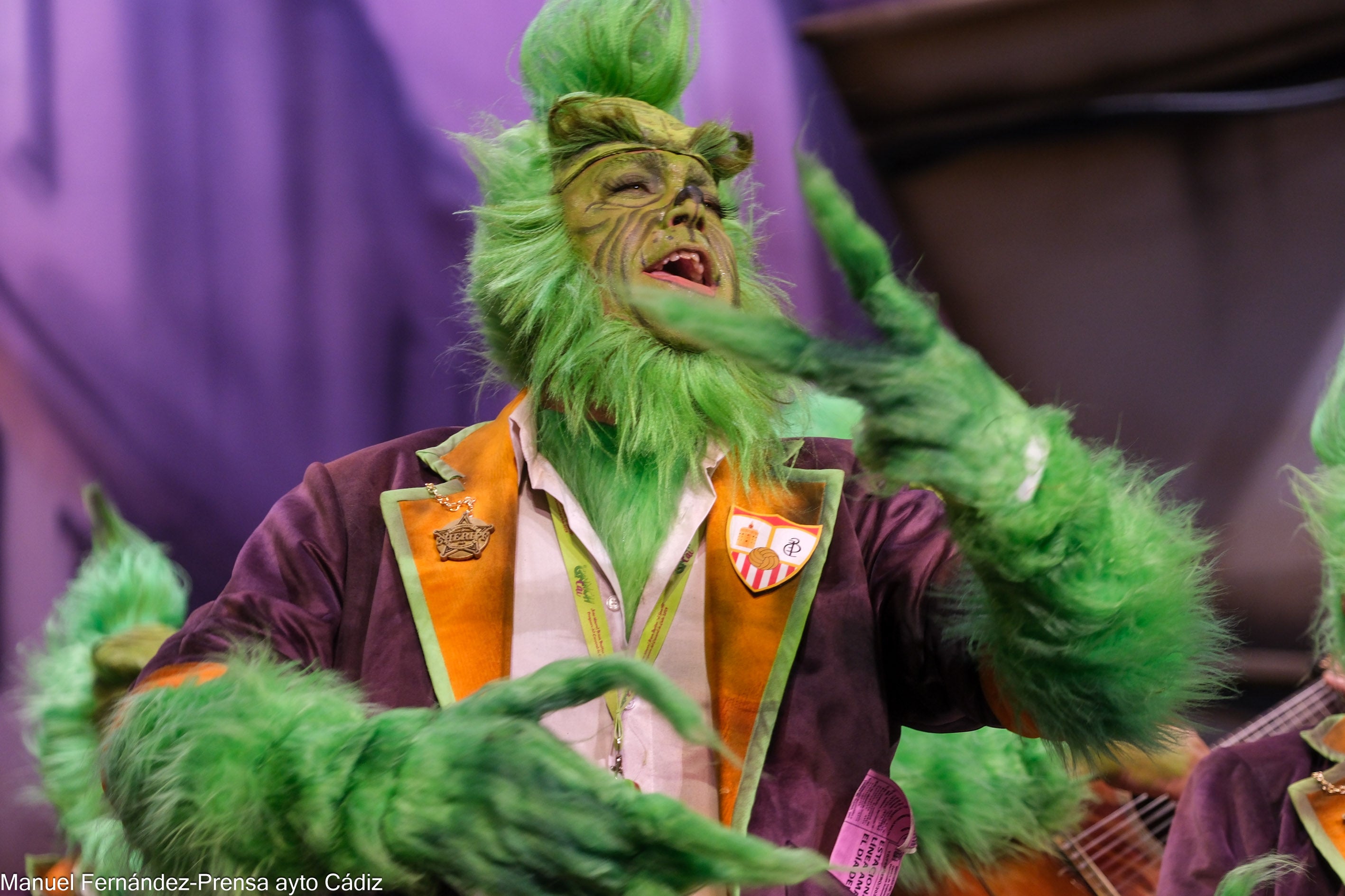 Fotos: El Sheriff presenta &#039;El Grinch de Cai&#039; en el Falla