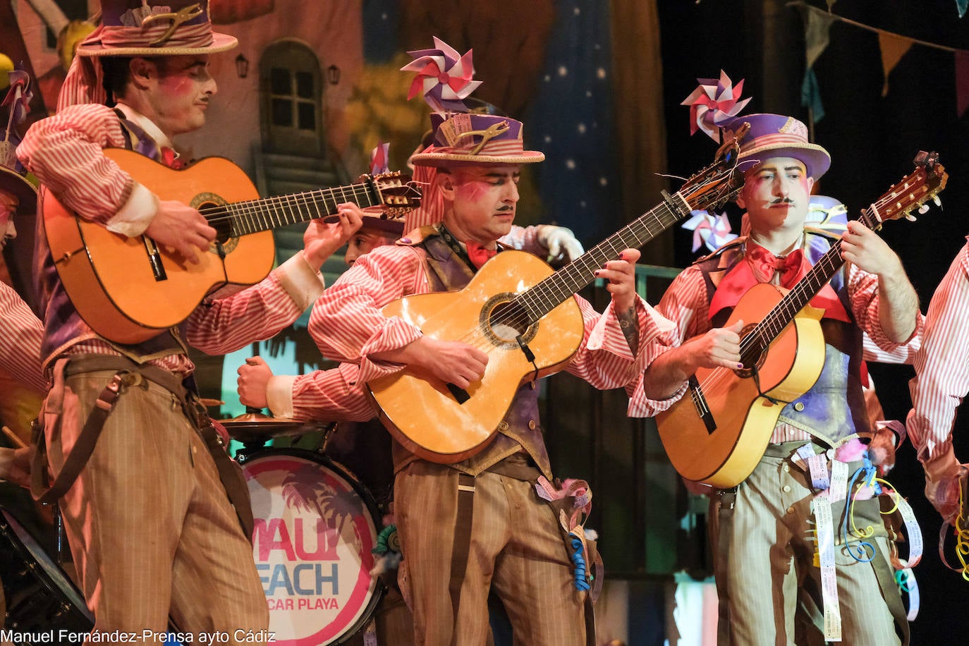 FOTOS: Comparsa &#039;Los taquilleros&#039; en el COAC 2024, Carnaval de Cádiz