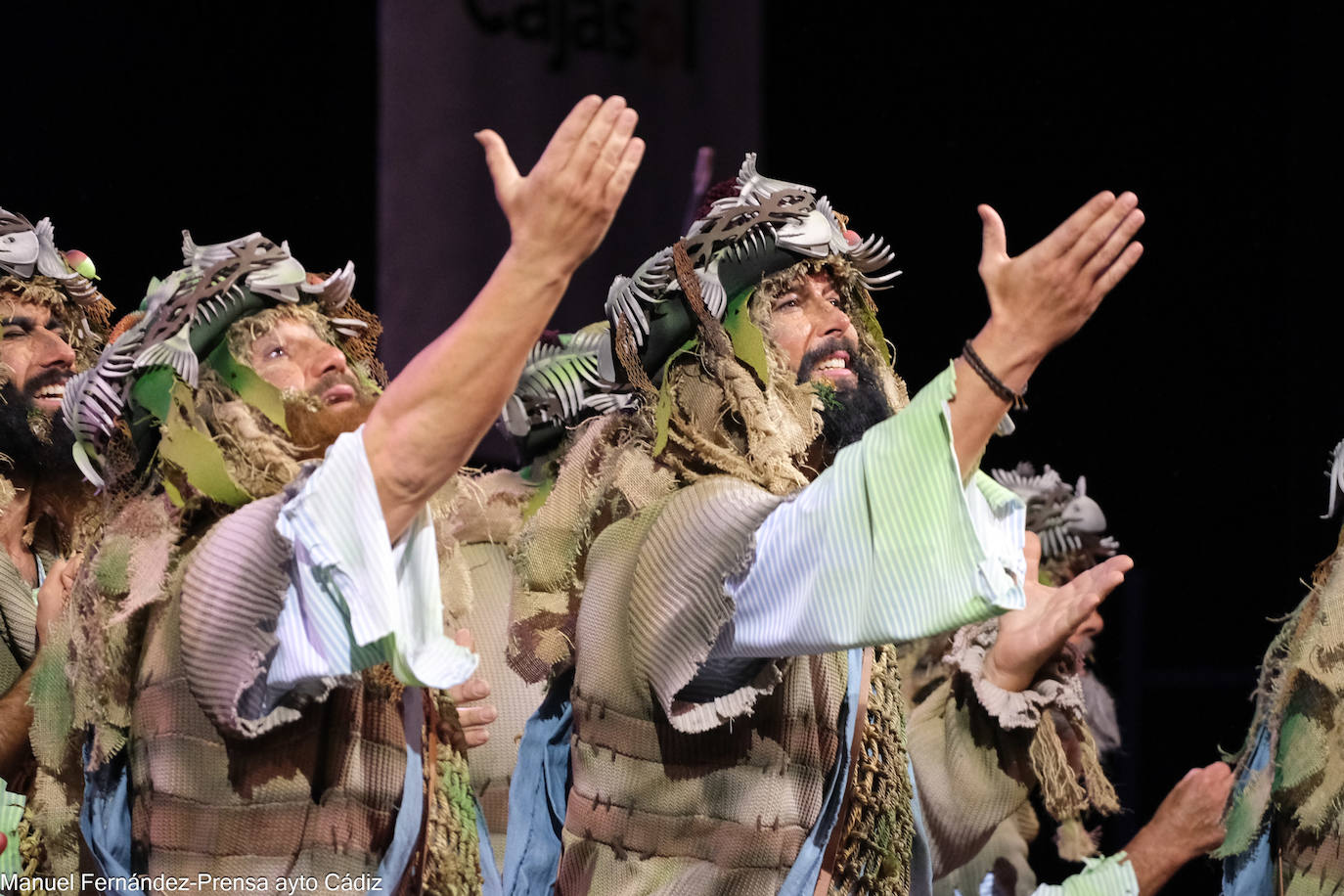 FOTOS: Comparsa de Nene Cheza y José Luis Zampaña &#039;La resbalaera, una comparsa de toda la vida&#039; en el COAC 2024, Carnaval de Cádiz