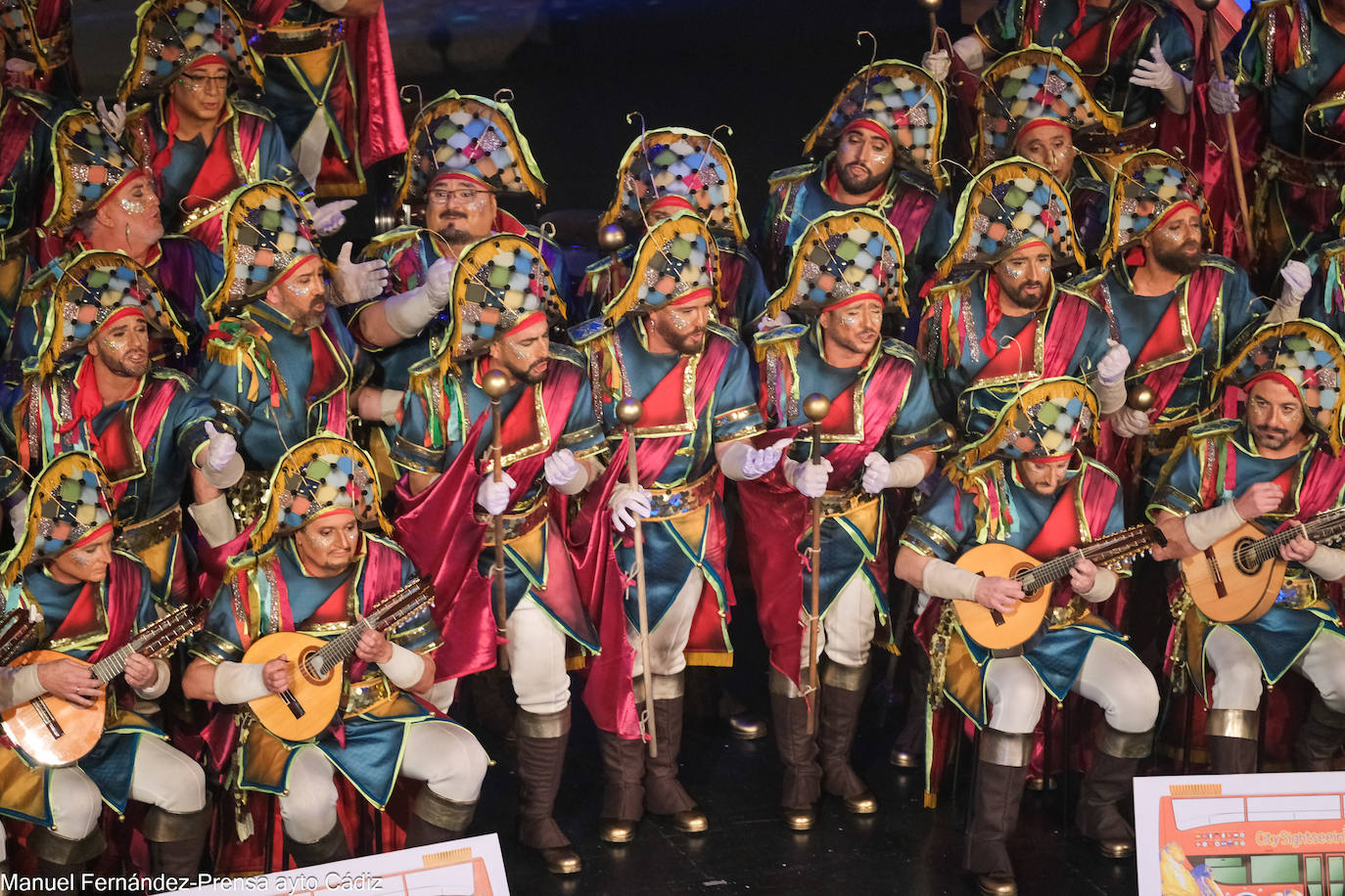 FOTOS: Coro &#039;Los luciérnagas&#039; en el COAC 2024, Carnaval de Cádiz