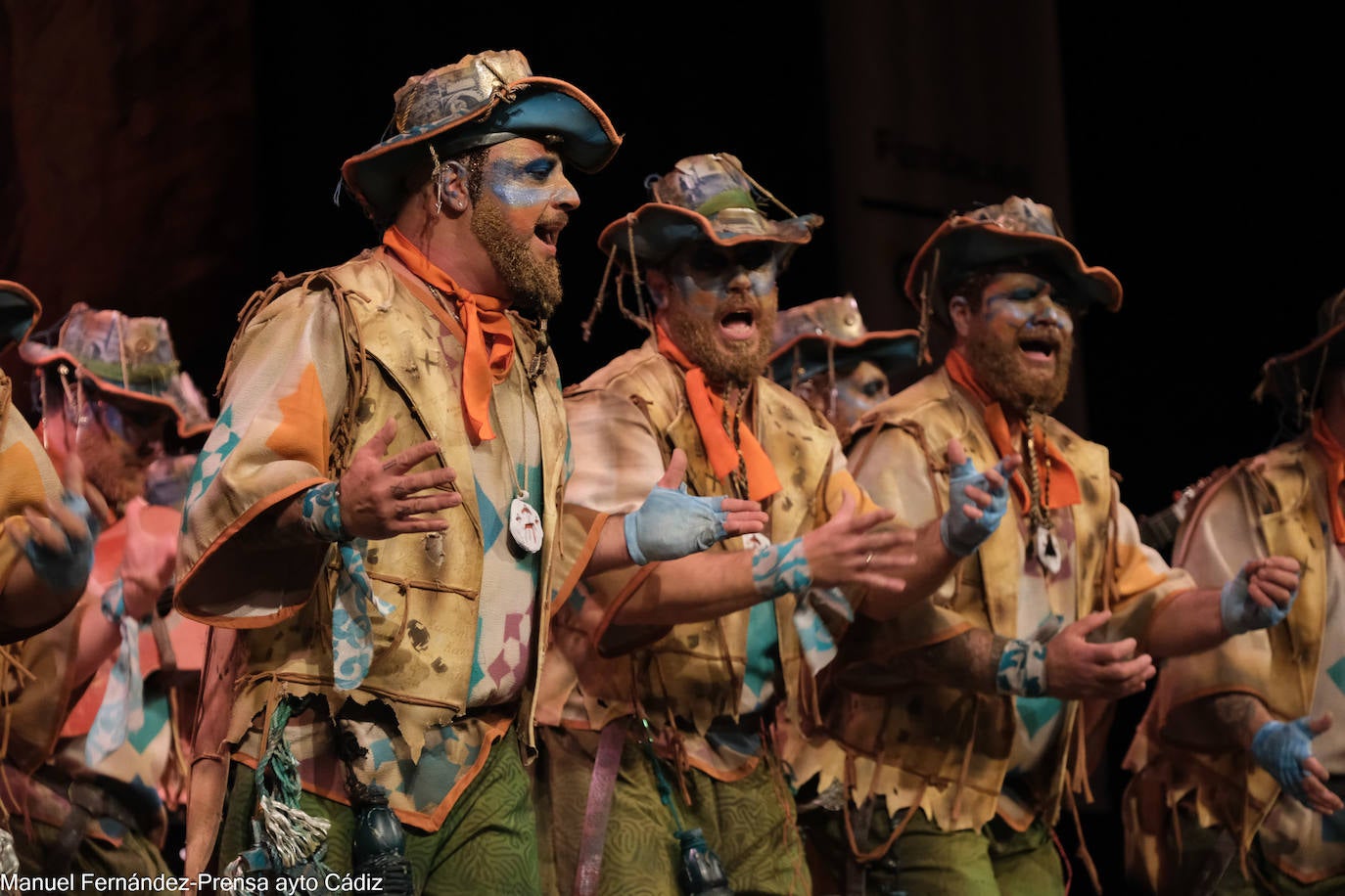 Fotos: Comparsa &#039;La huella&#039; en el COAC 2024, Carnaval de Cádiz