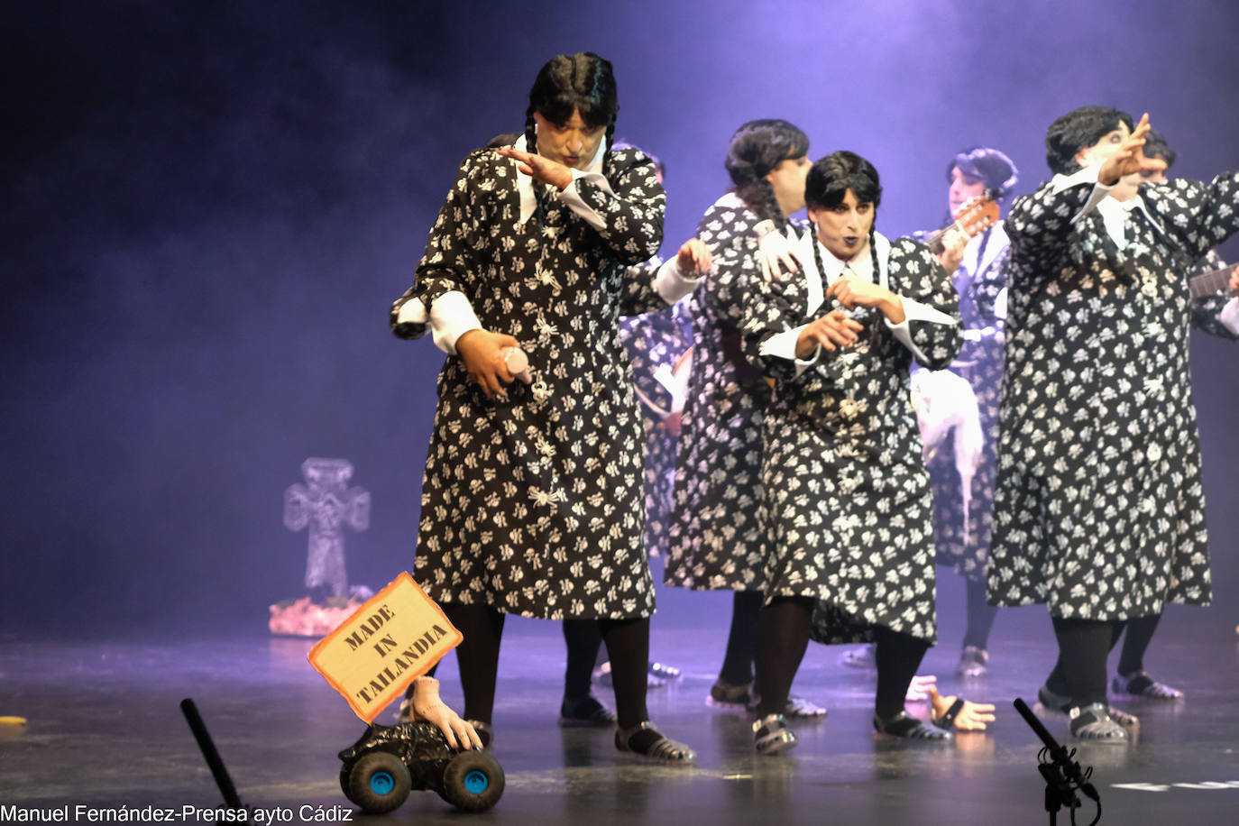 Fotos: Chirigota &#039;La alegría de mi casa&#039; en el COAC 2024, Carnaval de Cádiz