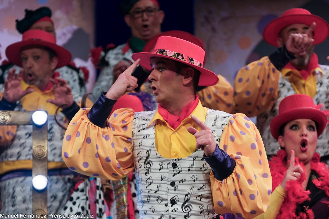 Fotos: Coro &#039;El baúl de la Piquer&#039; en el COAC 2024