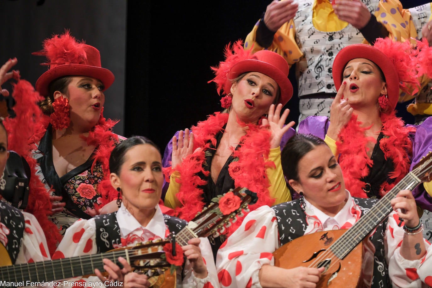 Fotos: Coro &#039;El baúl de la Piquer&#039; en el COAC 2024