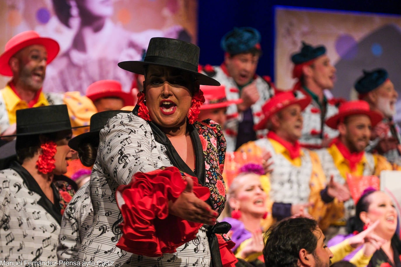 Fotos: Coro &#039;El baúl de la Piquer&#039; en el COAC 2024