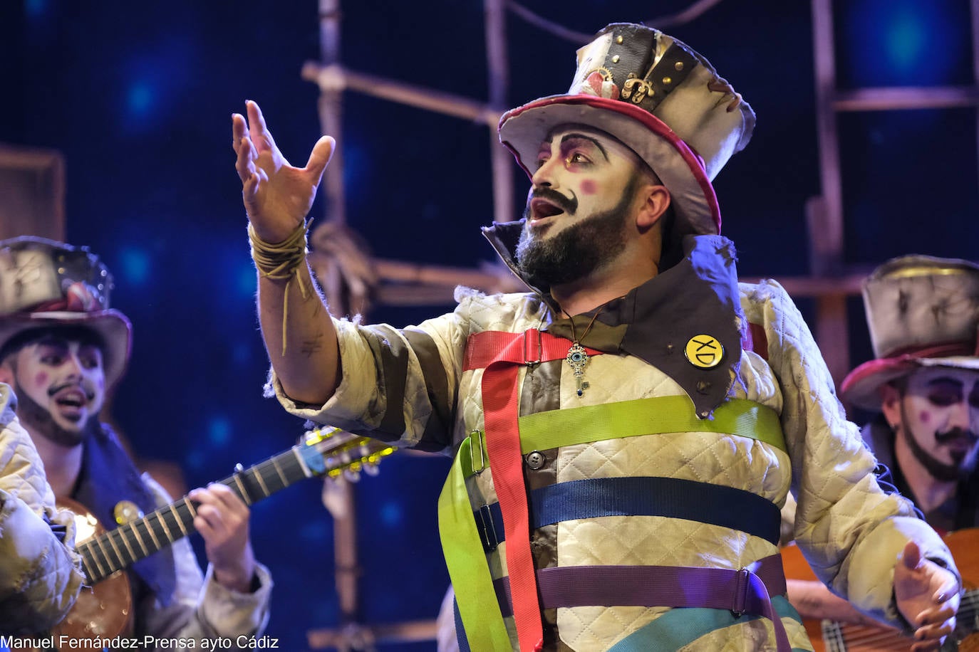 FOTOS: La comparsa &#039;Donde fuimos felices&#039; en el COAC 2024, del Carnaval de Cádiz