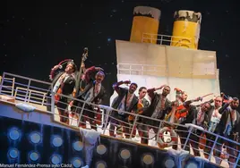 Vídeo: La chirigota del Bizcocho se acuerda de 'Los últimos del Titanic' en todos los sentidos