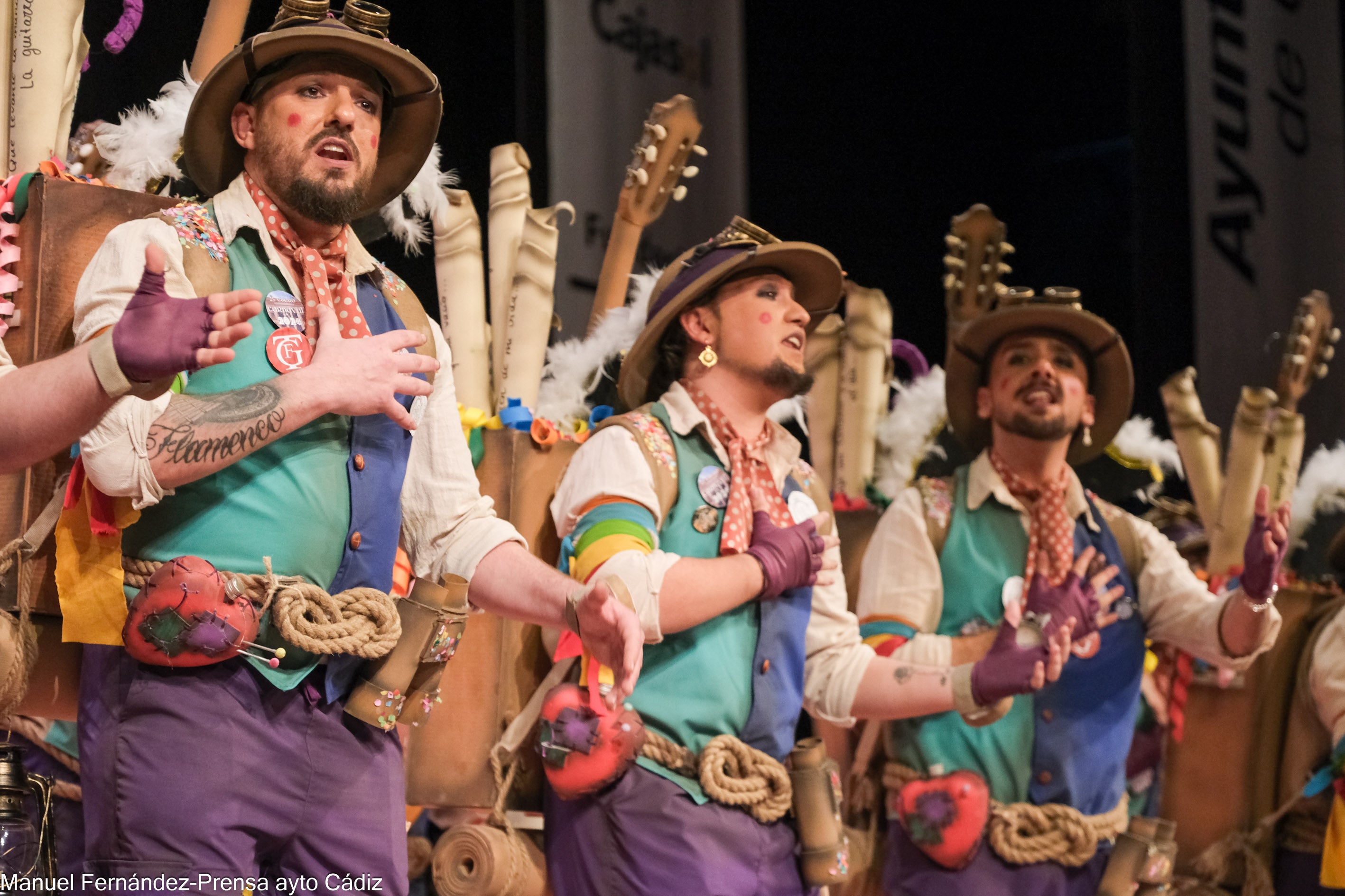 Fotos: &#039;El aventurero&#039; en preliminares