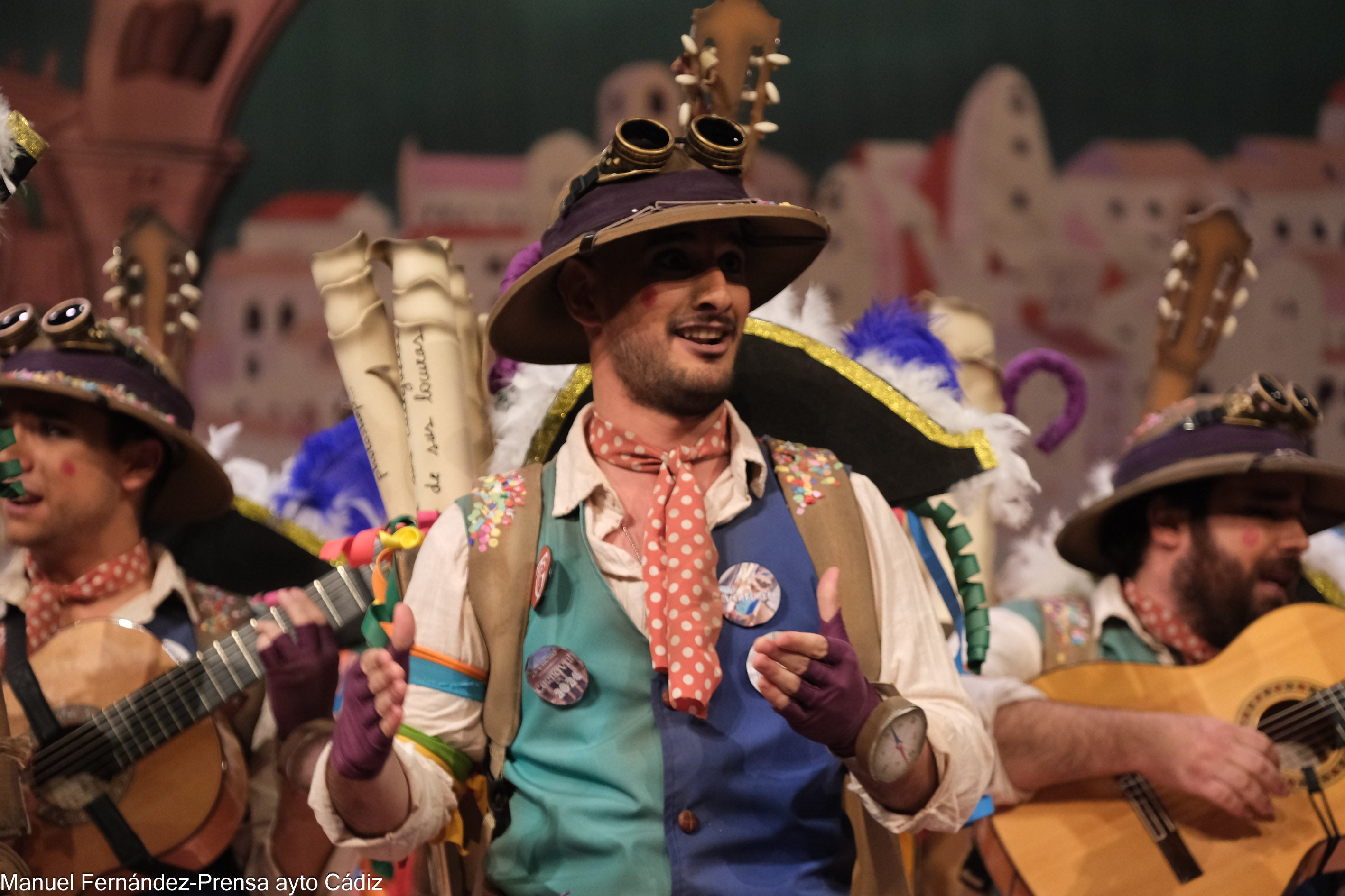 Fotos: &#039;El aventurero&#039; en preliminares