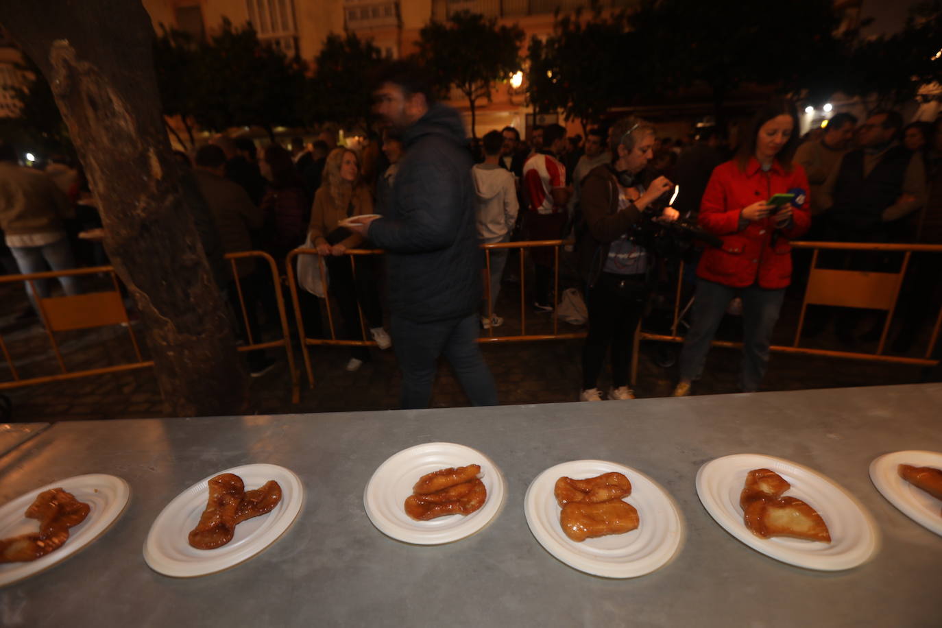 La Pestiñada saca a la calle sabores y sonidos de Carnaval