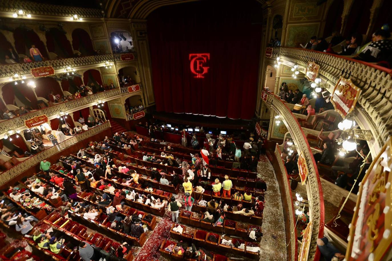 Fotos: La final del Falla vista por Nacho Frade (2)