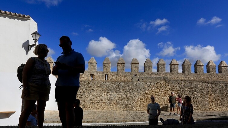 Este es el pueblo de Cádiz que parece sacado de Disney según la revista Viajar